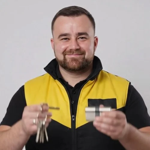 Мастер по замкам в Казани